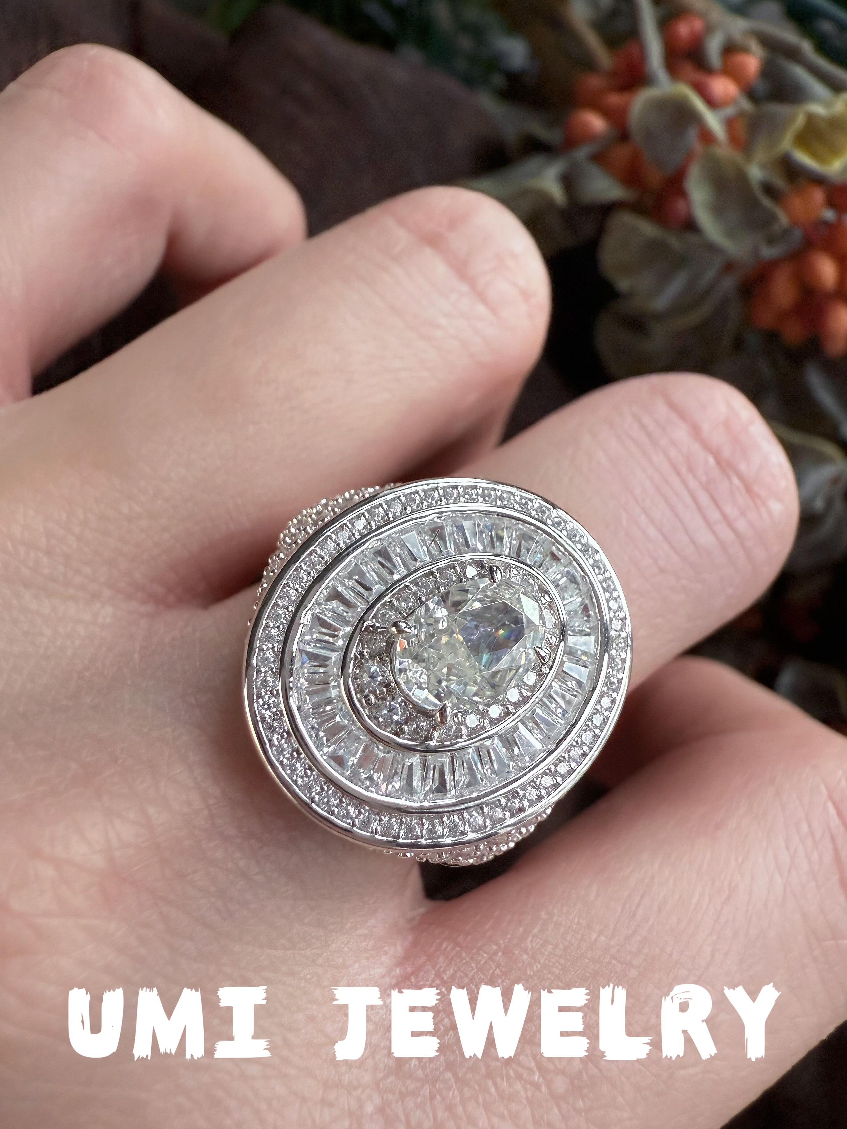 UMI【悦己】S925银镀k金鸽子蛋满钻小众高级感轻奢时尚重工女戒