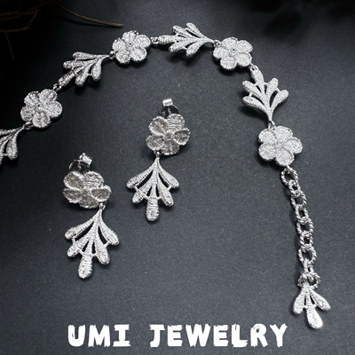 UMI家·轻珠宝/S925银镀k金·手工刺绣质感花朵植物拼接手链耳饰