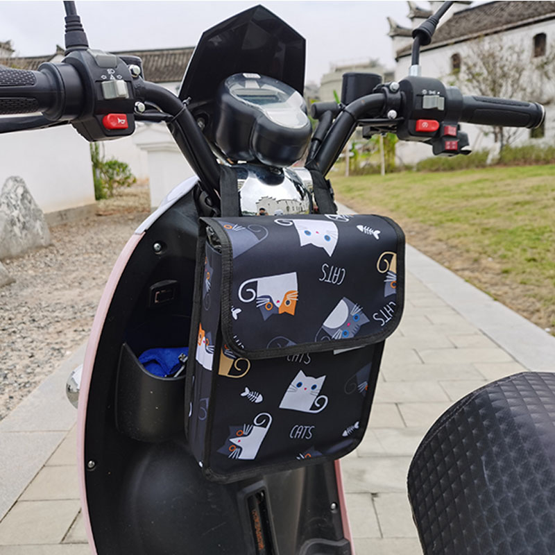 电动车挂物防水前置手机