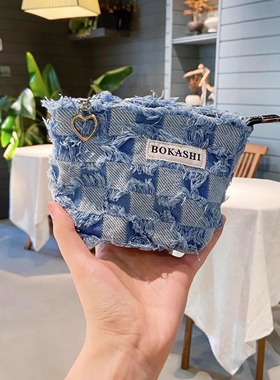 2025新款时尚高级感便携式小化妆包女大容量零钱包口红气垫收纳包