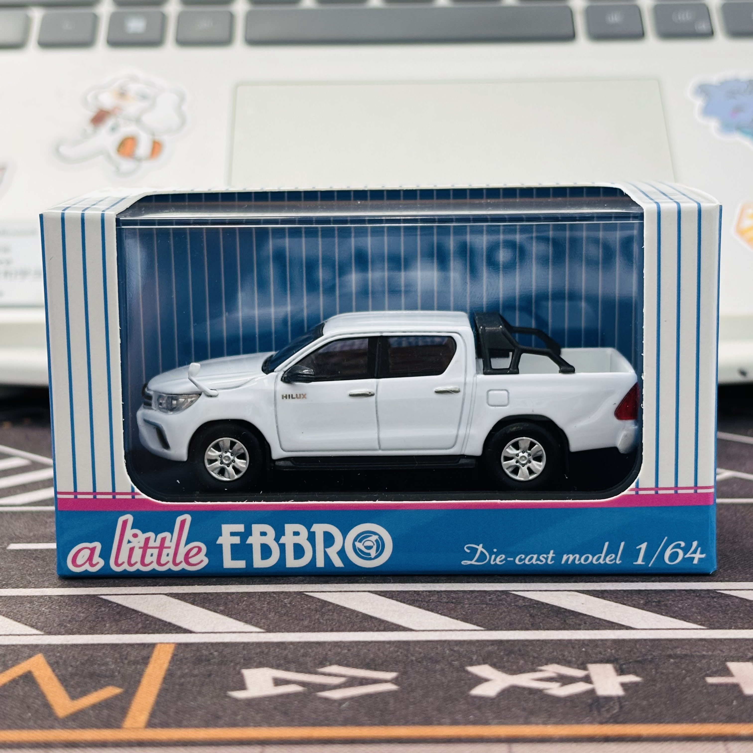 EBBRO 1/64 丰田 海拉克斯 Hilux 皮卡 合金汽车模型收藏全新现货