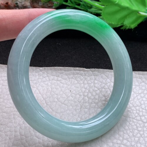 ll实拍55.5*11.5*12胖圆镯 缅甸翡翠a货高品质飘绿胶感圆条玉手环