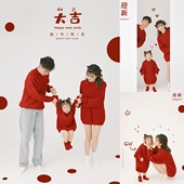 亲子装 过年新年亲子服一家四口拍照 红色麻花毛衣影楼主题摄影服装