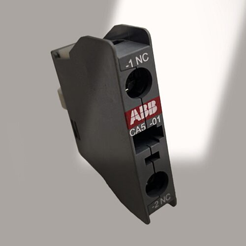 ABB机器人控制柜接触器辅助触点