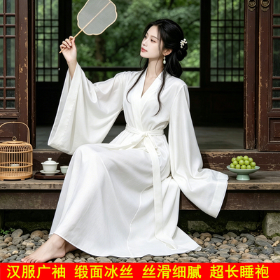 白色冰丝缎面汉服新娘超长睡袍