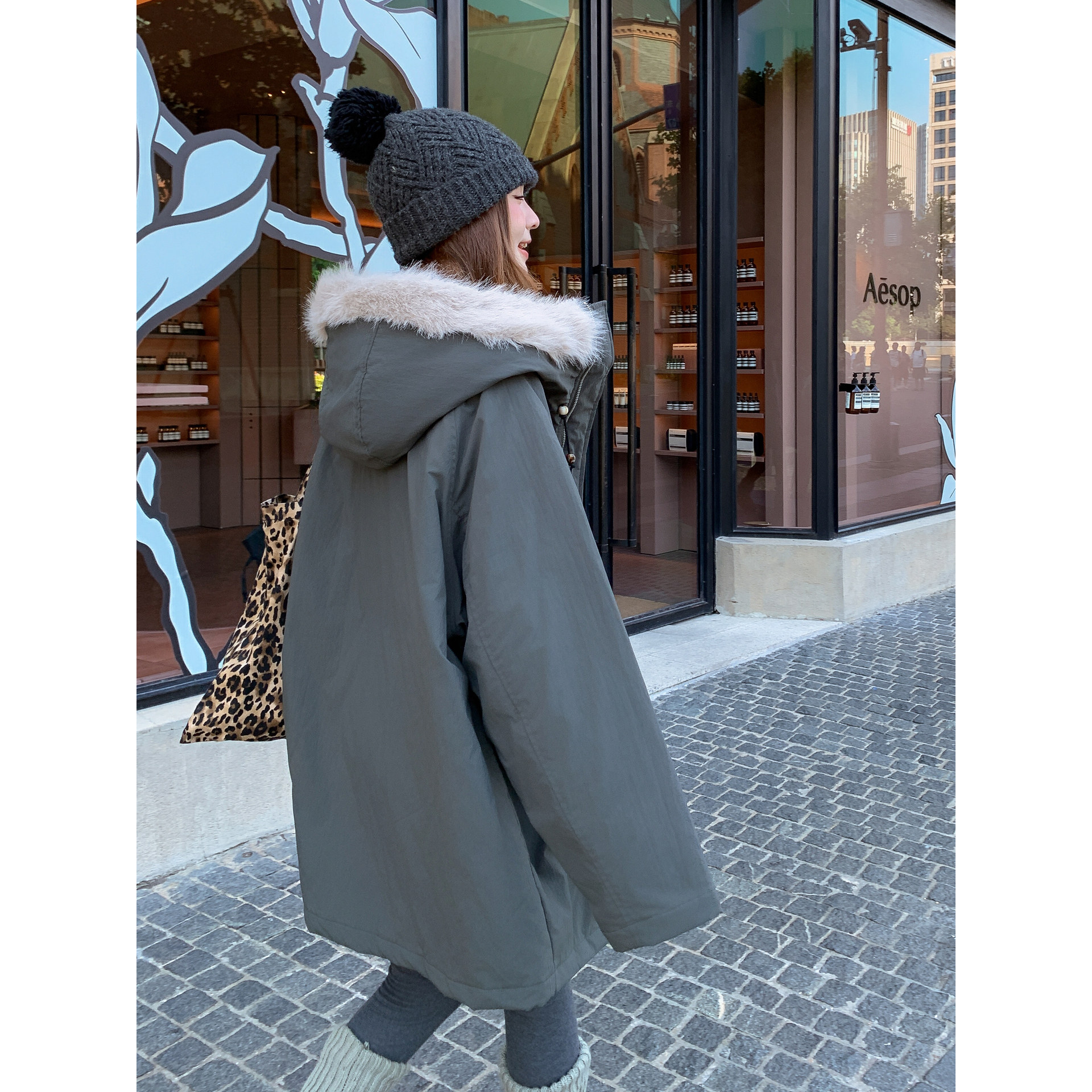 2025新款工装连帽长款棉服外套M2566-P190-K258,女装棉衣/棉服,2C208