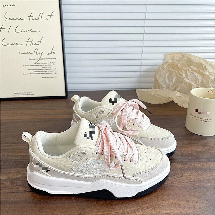 【万达撤柜】2026春季新款小众拼色厚底板鞋ins潮百搭小白鞋街拍