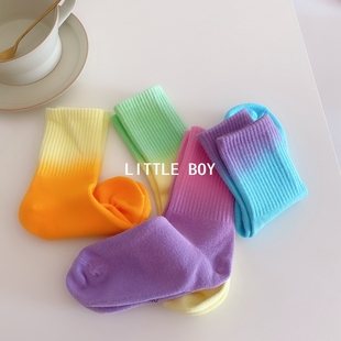 2双 秋冬儿童纯棉渐变色袜中筒袜子男女孩网红扎染潮袜嘻哈 包邮