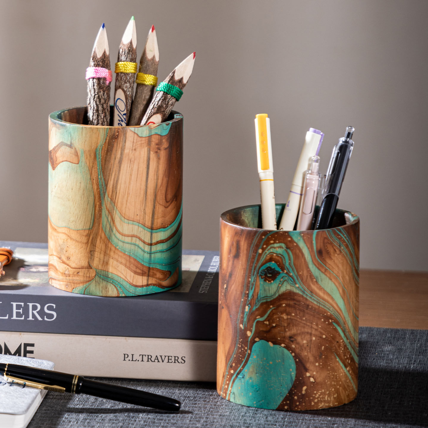 泰国木质笔筒斜插式复古办公室