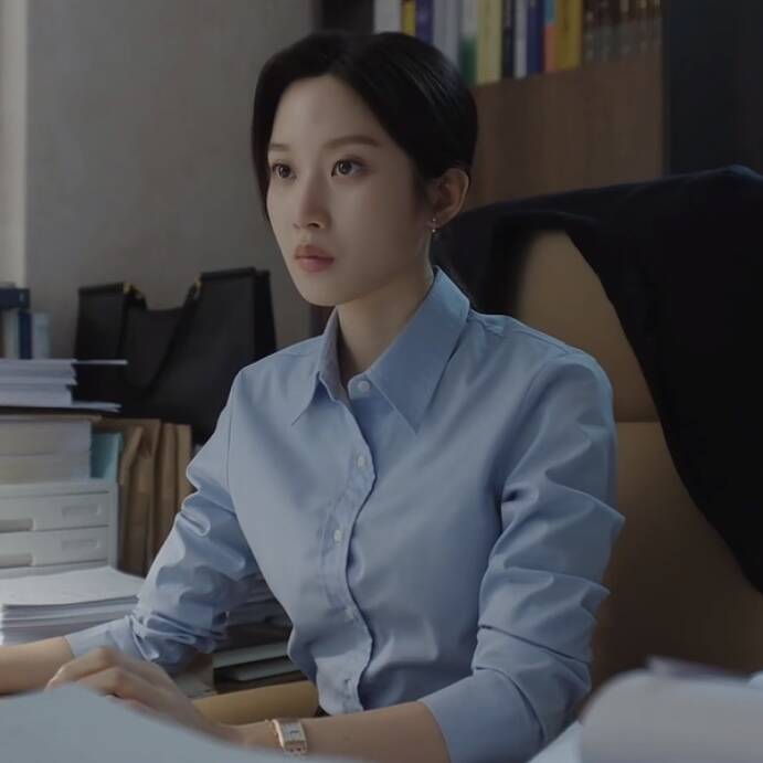 原版韩剧瑞草洞文佳煐康喜智同款衬衫翻领百搭蓝色衬衣女衣服潮