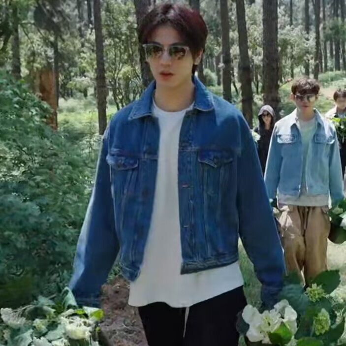 向往的生活7张凌赫同款牛仔外套