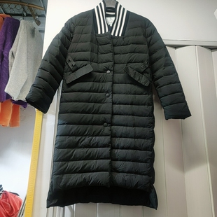 M码黑色羽绒服399