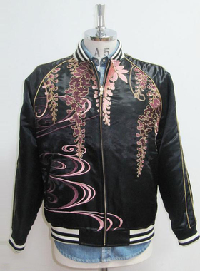 络缲魂KARAKURI 和柄横须贺秋装男式红鲤紫藤花刺绣两面穿夹克