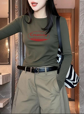 欧货复古军绿色正肩长袖T恤女秋季新款修身显瘦体恤独特漂亮上衣