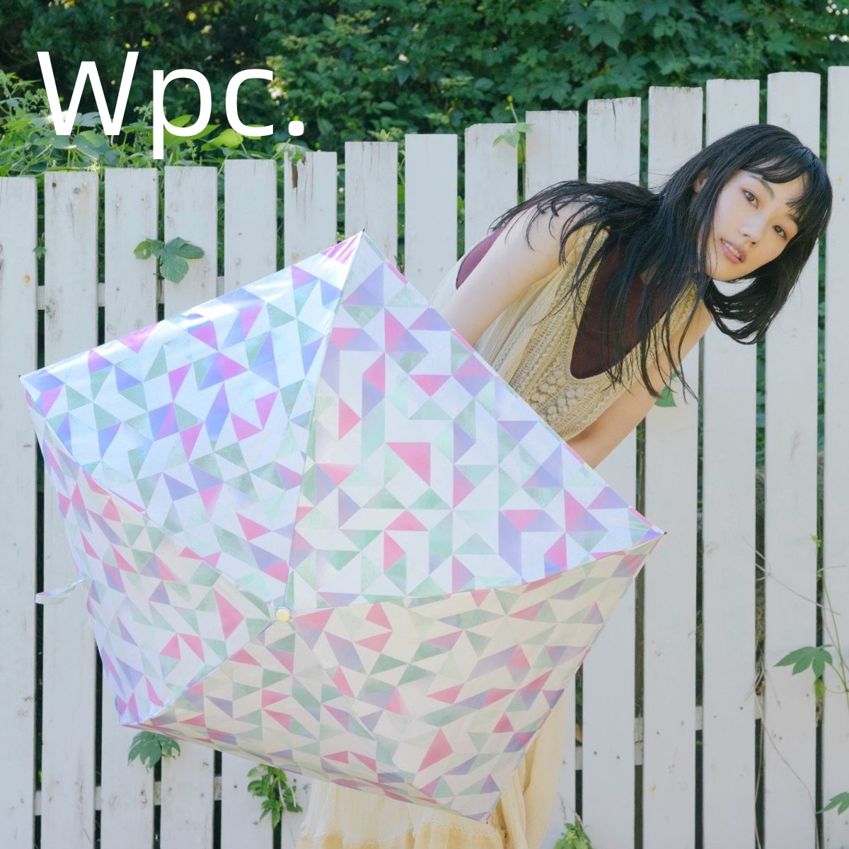 Wpc.黑胶三折伞防雨防晒超轻120g