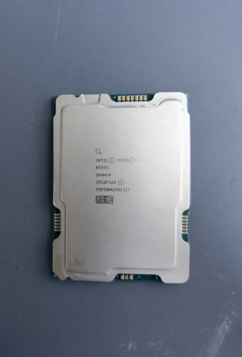 Intel Xeon 8559C五代至强服务器处理器48核2.4GHz 260MB缓存4677