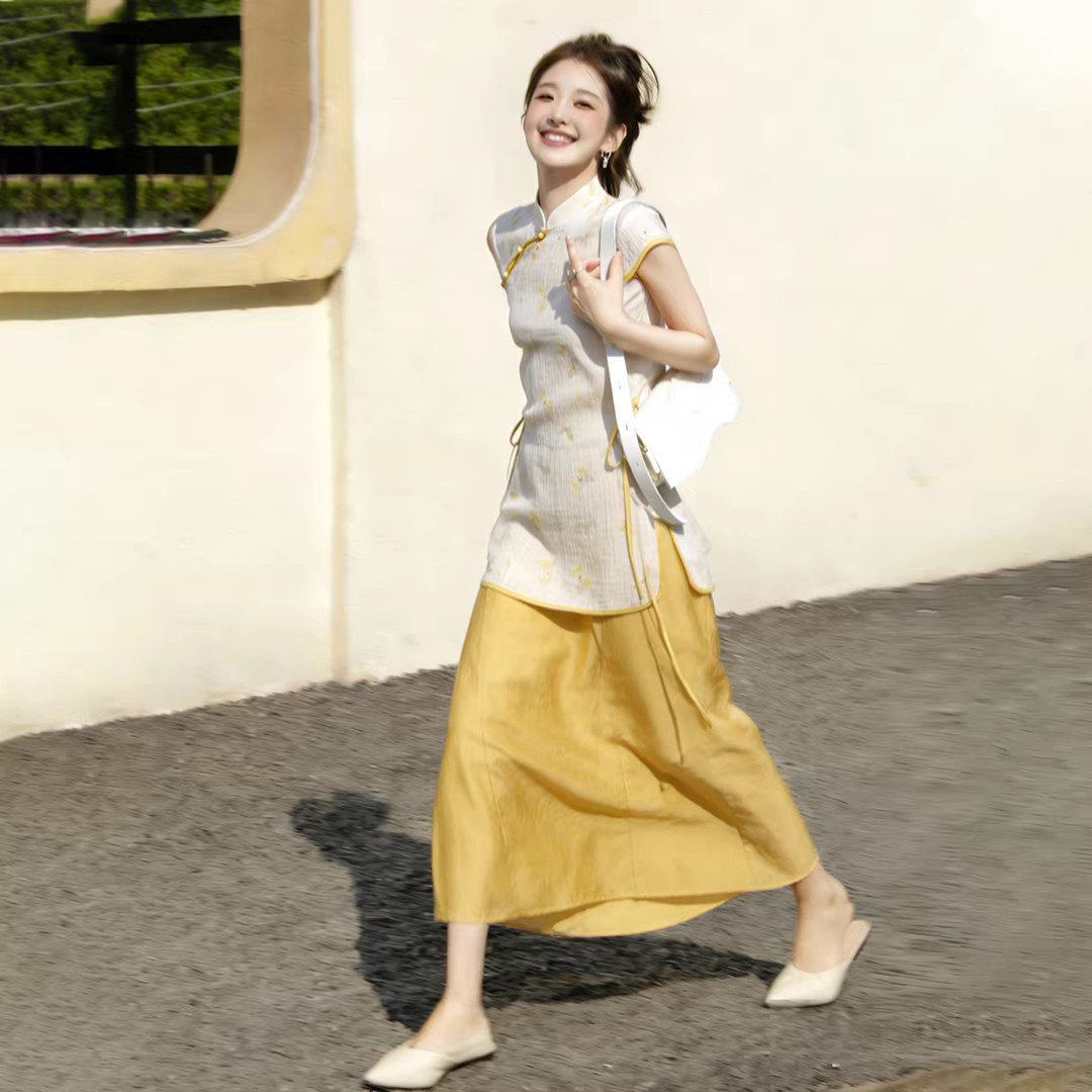 新中式黄色上衣半身裙子两件套女2026夏季小个子高级感穿搭一整套