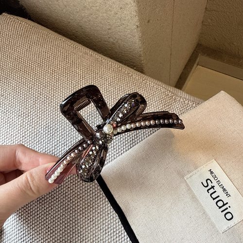 轻奢风蝴蝶结水钻珍珠抓夹女高级感发抓精致盘发鲨鱼夹亚克力发夹