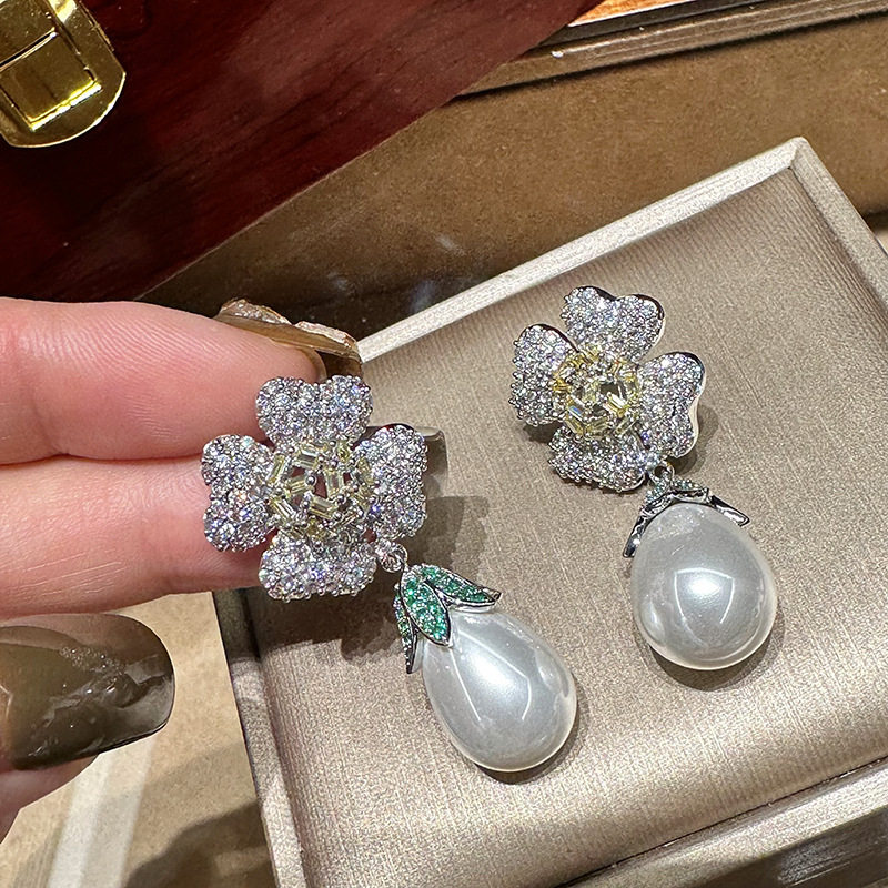 巴洛克复古花朵镶钻大珍珠耳环超仙夏款奢华重工高级感花卉质感