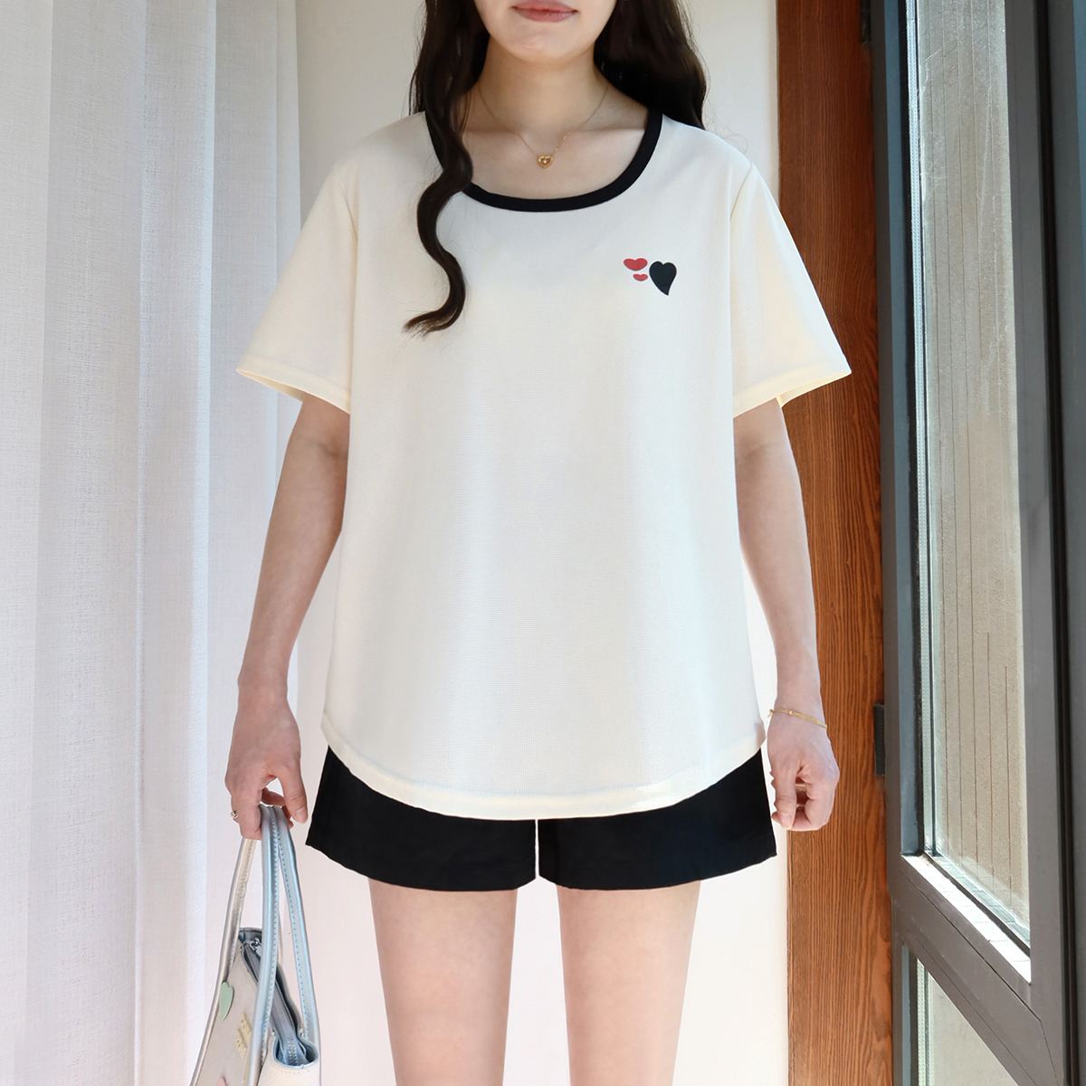大码U领短袖T恤女胖mm夏季大领口遮肉正肩宽松爱心胖妹妹半袖上衣
