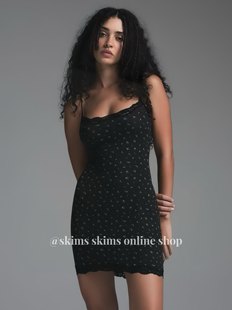 现｜skims卡戴珊同款蕾丝拼接碎花吊带连衣裙