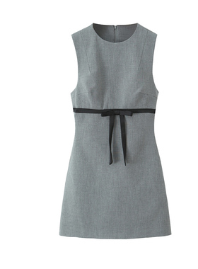 2026早春通勤风无袖灰色连衣裙女收腰蝴蝶结丝缎质感短裙时尚长裙