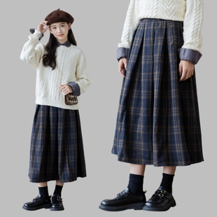 女童裙子秋冬新款初中生英伦风格子裙亲子装中大童加厚毛呢半身裙