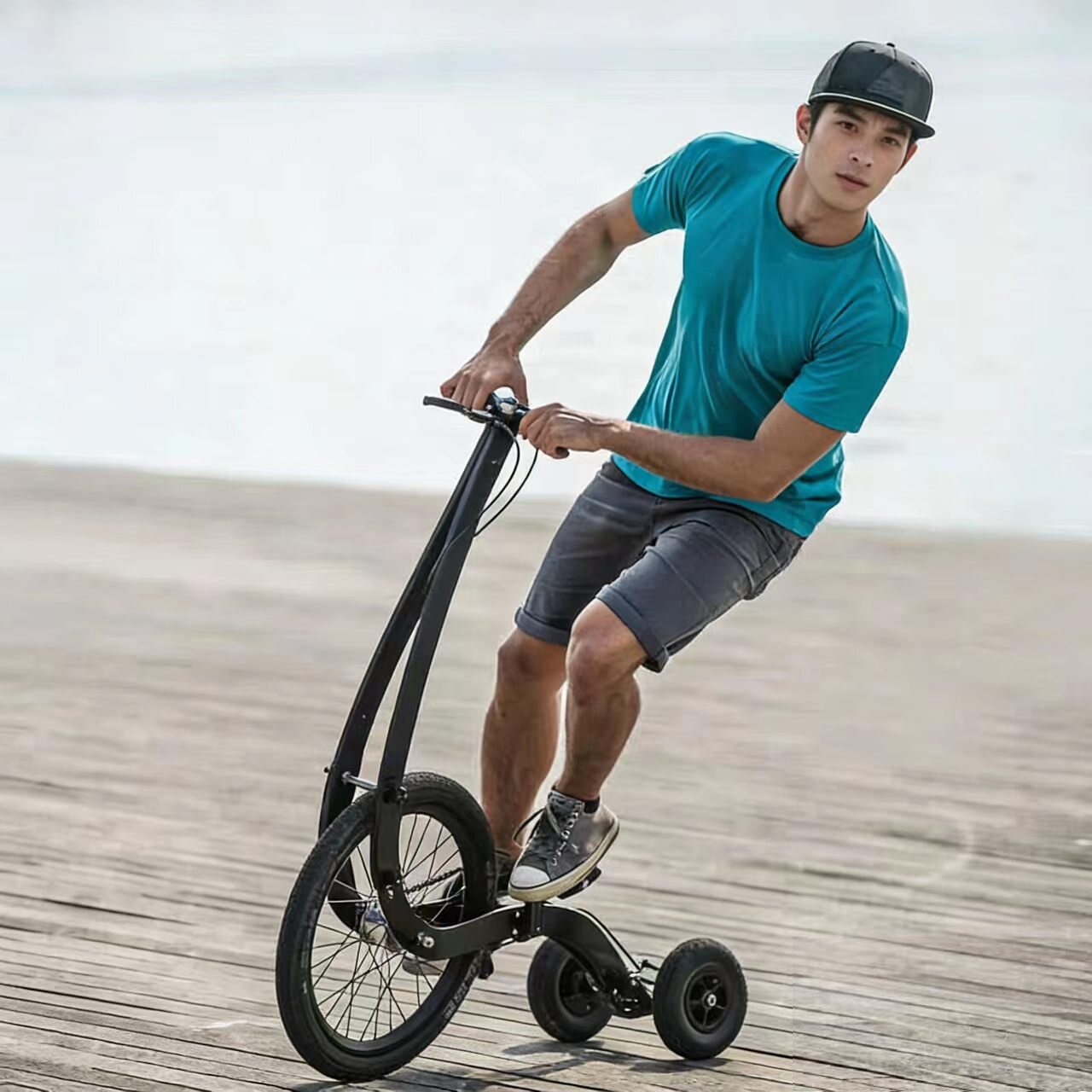 亚洲流行Halfbike半自行车站立式三轮健跑车可折叠城市代步健身车