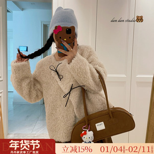 蝴蝶结甜美风2025秋冬新款羊羔毛皮毛一体短款上衣皮草毛毛外套女