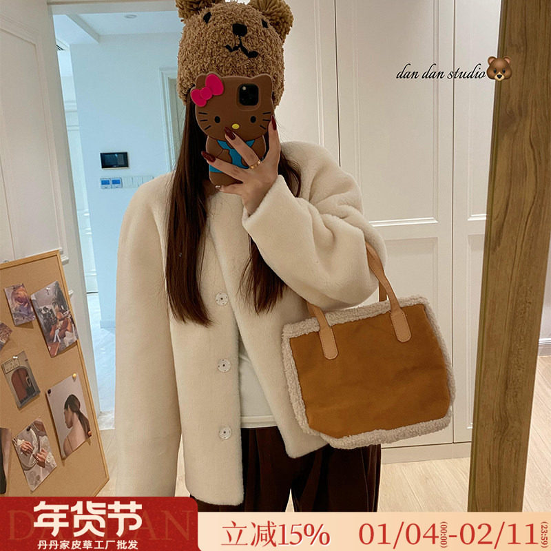 简约细腻羊羔毛皮毛一体2025冬季新款圆领短款皮草上衣毛毛外套女,女装/女士精品,皮草,淘宝优惠券,粉丝福利购,淘宝优惠卷