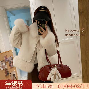 小个子狐狸毛皮草外套女款2025秋冬季新款系带短款鹅绒内胆年轻款