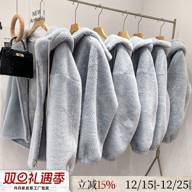 羊剪绒大衣女2025新款中长连帽韩版羊羔毛皮毛一体颗粒绒皮草外套