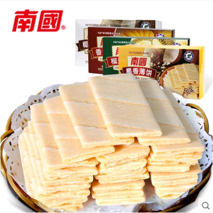 南国薄饼80gX4盒海南特产 多口味椰香薄脆饼干休闲零食品