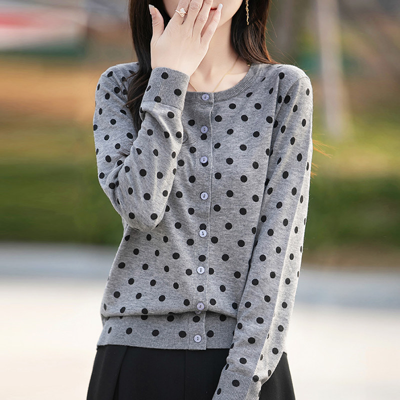 撤标撤柜(A)时尚圆点针织开衫外套女款春秋外搭洋气大码女装上衣