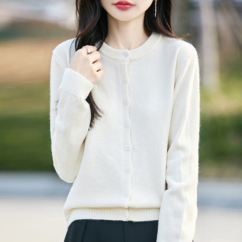 撤标撤柜(A)百搭短款针织开衫外套女春秋款外穿大码女装秋冬毛衣