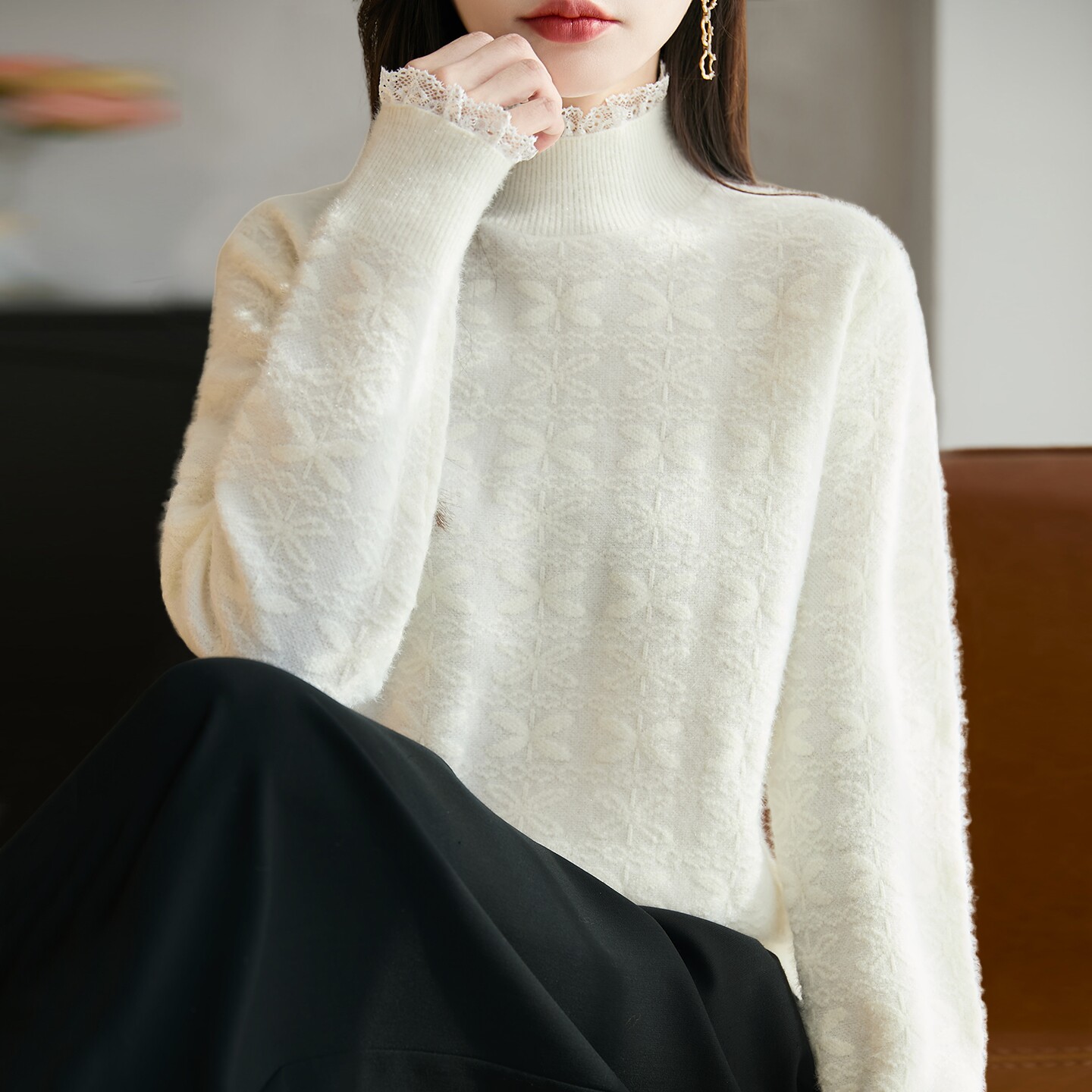 撤标撤柜（A）半高领蕾丝提花针织打底衫女洋气女装上衣秋冬毛衣