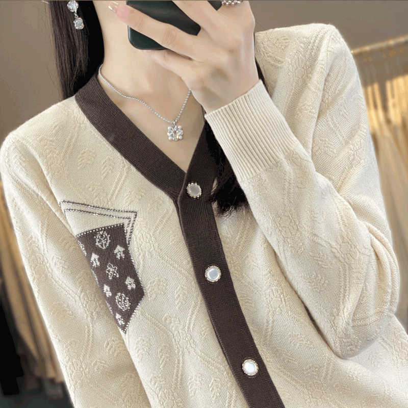 撤标撤柜(A)女春秋款洋气时尚V领拼接大码女装秋冬针织开衫毛衣