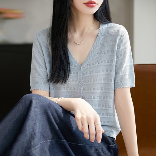 撤标撤柜（A）2026新款V领镂空针织短袖t恤女夏季薄款冰丝针织衫