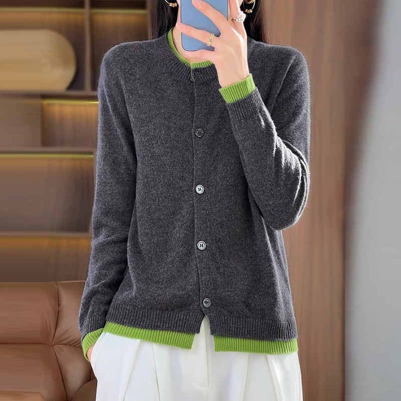 撤标撤柜(A)女春秋款假两件宽松时尚加大码女装秋冬针织开衫毛衣