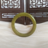 天然岫玉658 55.9圈果子绿岫玉手镯 默认瑕疵不退不换