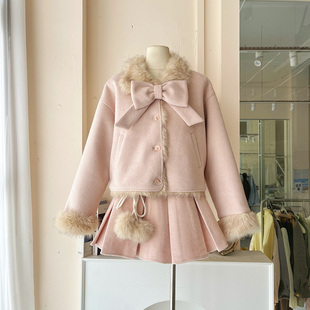 T5937 秋冬两面穿毛呢蝴蝶结千金风宽松粉色套装 LHTE青青大码 女装
