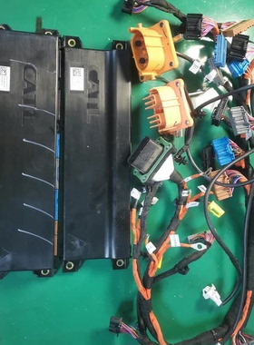 阿维塔07 四川时代磷酸铁锂动力电池包2101010-EE06，宁德时代379