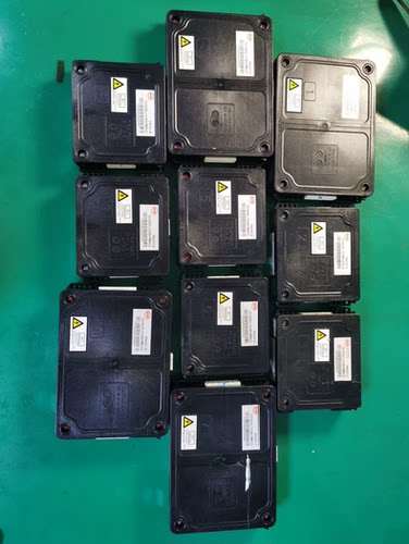 腾势500 比亚迪电池采集板1-10号采集板。