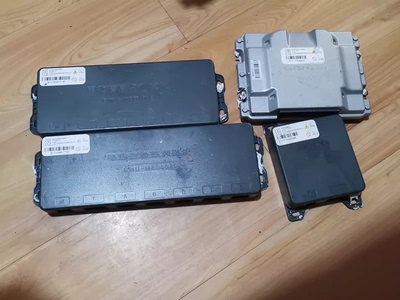 天劲开瑞优优电池管理系统bms A1701，主控模块 电池信息1# 2#监