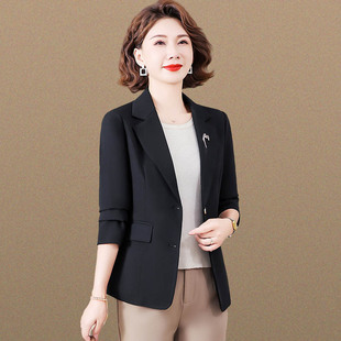 上衣女2024新款 妈妈秋装 小西装 西服外套洋气中老年人春秋时尚 短款