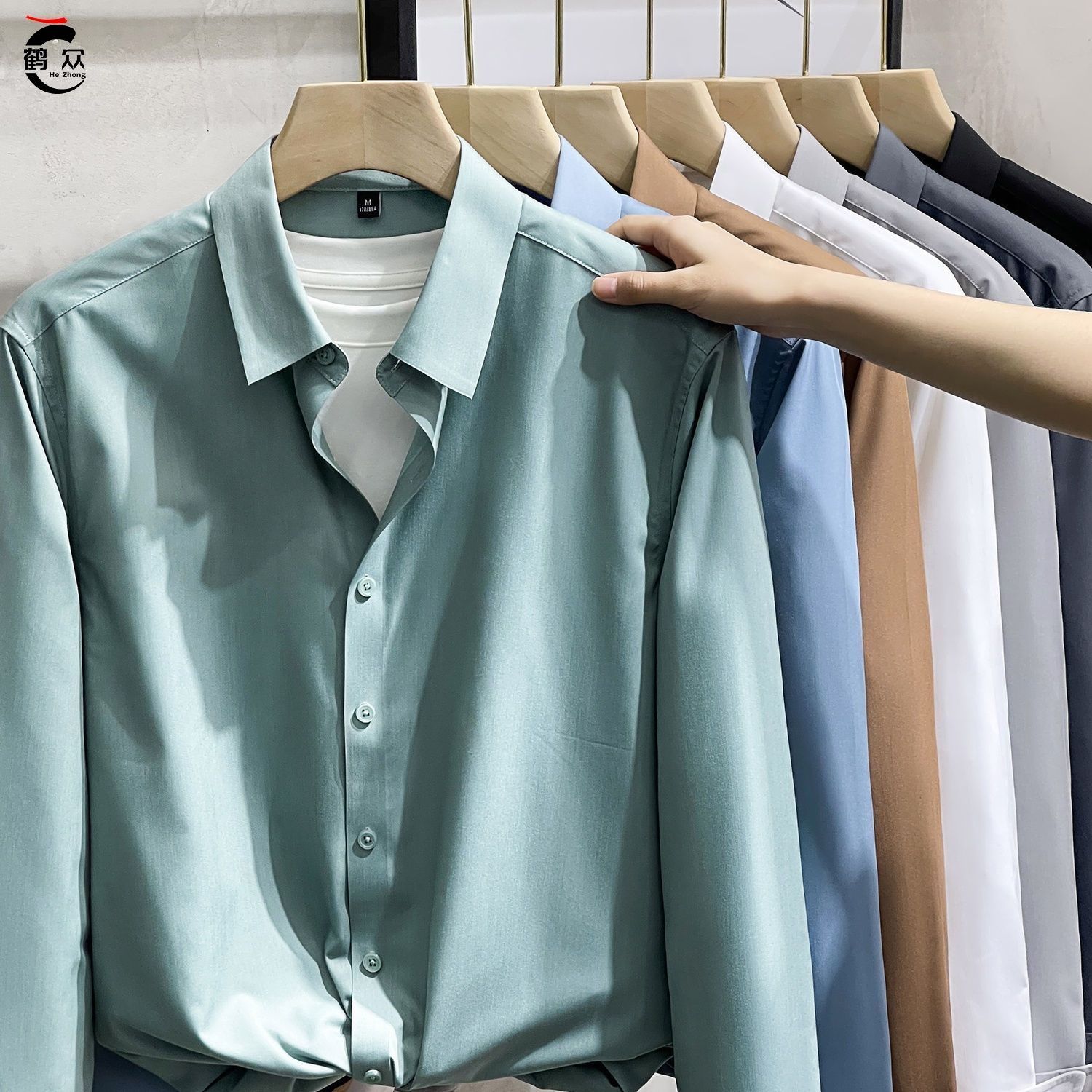 高级感男士冰丝弹力长袖衬衫修身2025新款免烫商务正装休闲白衬衣