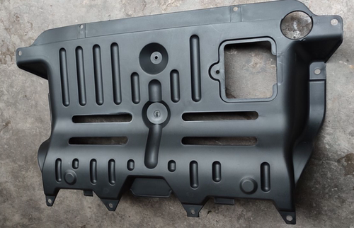 适用于一汽森雅M80/S80发动机下护板 森雅 前杠 水箱下护板挡泥板