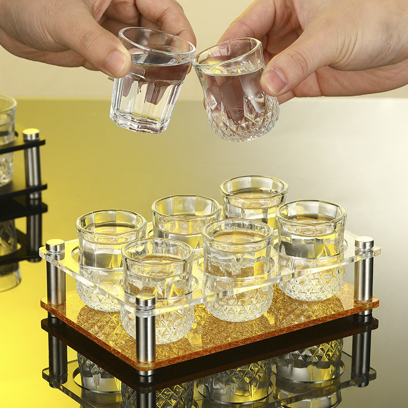 创意钻石白酒杯一两烈酒杯家用杯架套装轻奢高档玻璃小酒杯一口杯,餐饮具,白酒杯,淘宝优惠券,粉丝福利购,淘宝优惠卷