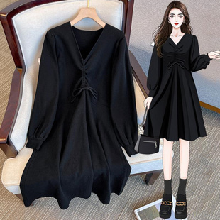 法式 秋冬V领遮肉针织毛衣裙 洋气纯色时髦高级感女胖MM300斤加大码