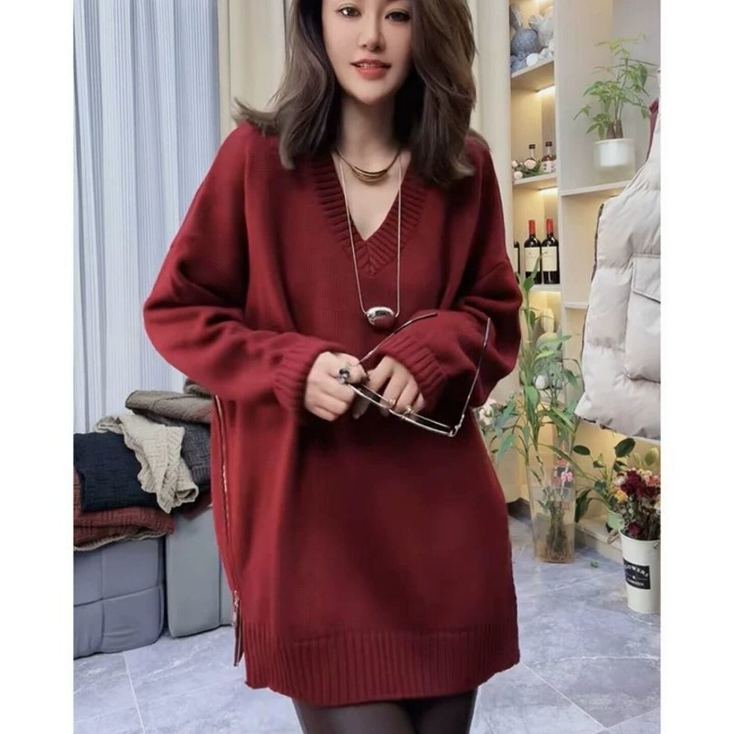 胖MM300斤韩系V领侧开叉针织衫女秋冬宽松显瘦厚款气质超大码毛衣,女装/女士精品,毛针织衫,淘宝优惠券,粉丝福利购,淘宝优惠卷